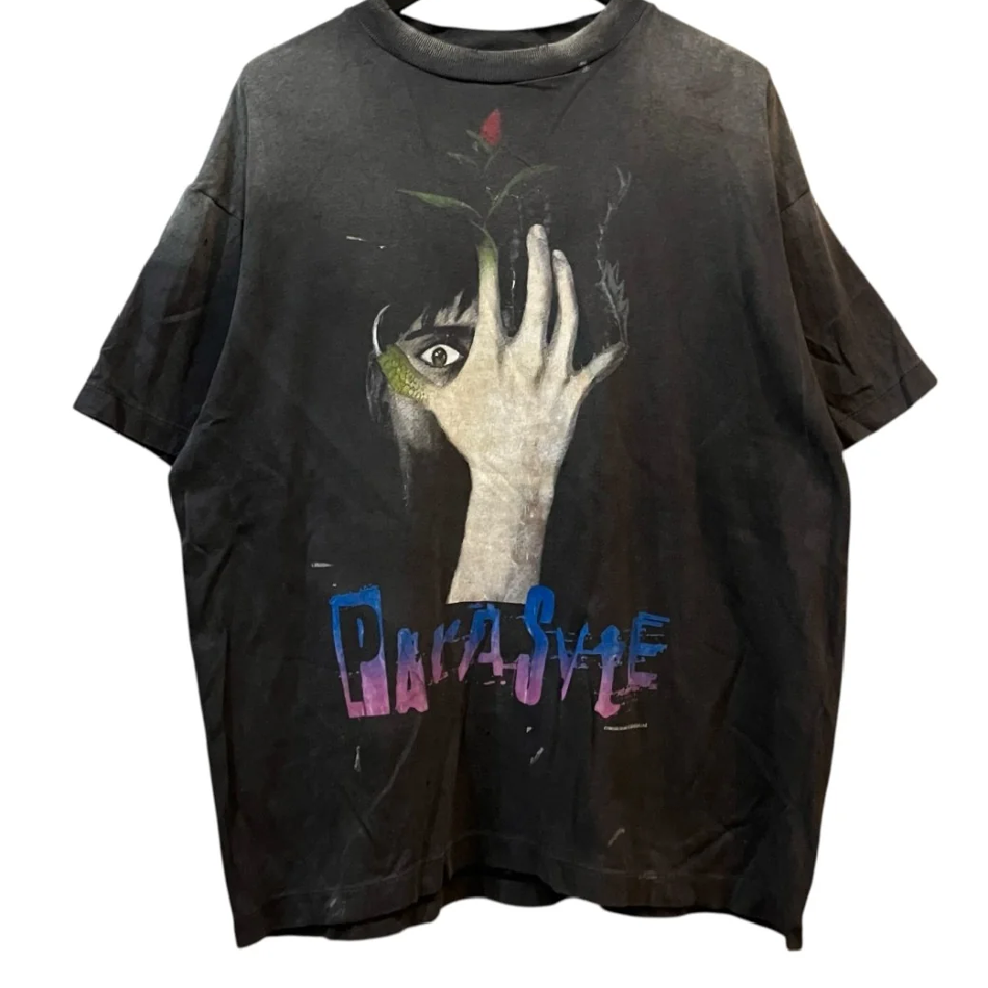 SAINT Mxxxxxx × Parasyte Graphic T-Shirt – Black front SAINT Mxxxxxx × Parasyte T-Shirt - Image 1